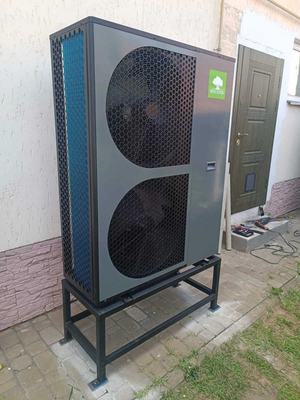 Obiteljska kuća s toplinskom pumpom Mycond BeeThermic