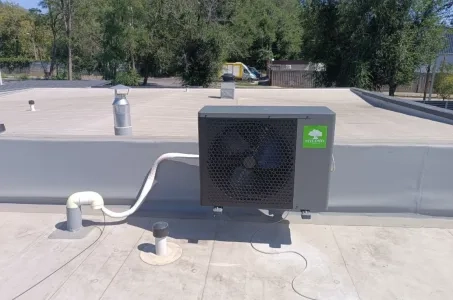 Instalacija u vikendici s toplinskim pumpama Mycond Split serije BeeHeat