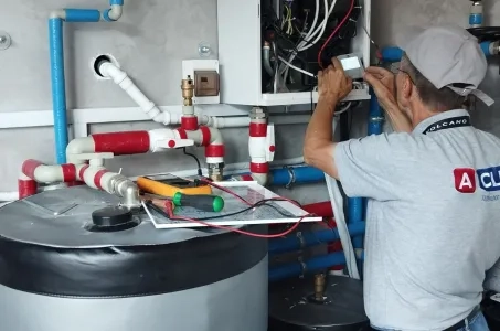 Samostojeća kuća s toplinskim pumpama Mycond Split serije BeeHeat