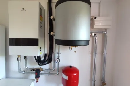 Vila s toplinskim pumpama Mycond Split BeeHeat MHS-N14BH/MHS-U14BH