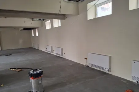 Industrijski objekt sa zidnim ventilokonvektorima Mycond